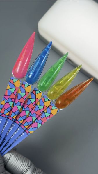 GLASS_Holly_Molly_tips3